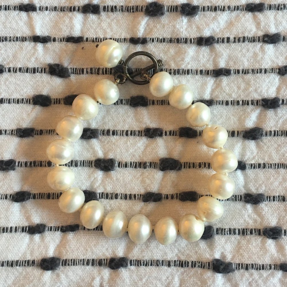 Freshwater Pearl Bracelet - Picture 2 of 4